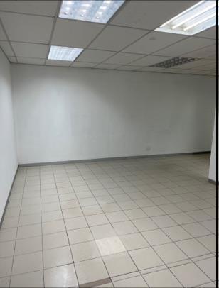 To Let commercial Property for Rent in Uitenhage Eastern Cape